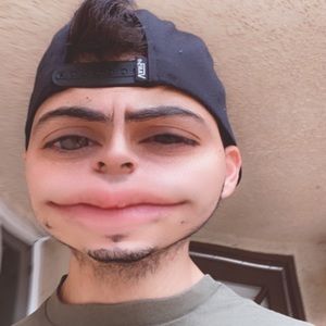 Meet your Posher, Ciro